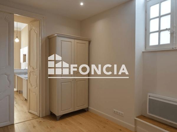 Location Appartement 3 pièces 54.08 m² - 7 RUE FRESQUE Nimes 30000