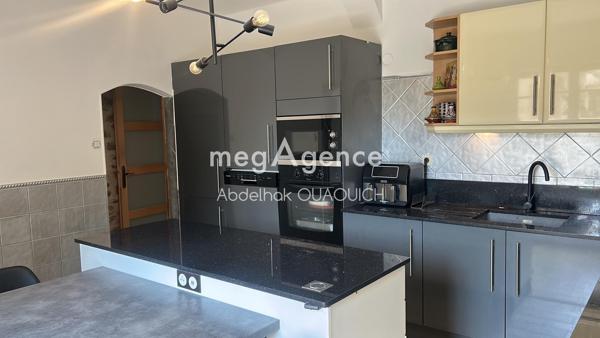 Maison à BEAUVOISIN, 30640 - 5 pièces 151m²