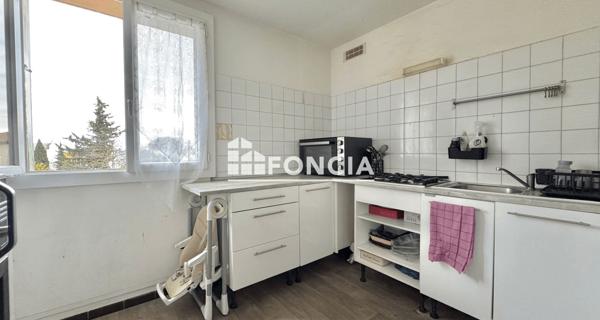 À vendre Appartement 4 pièces 65.3 m² - Le Pontet 84130