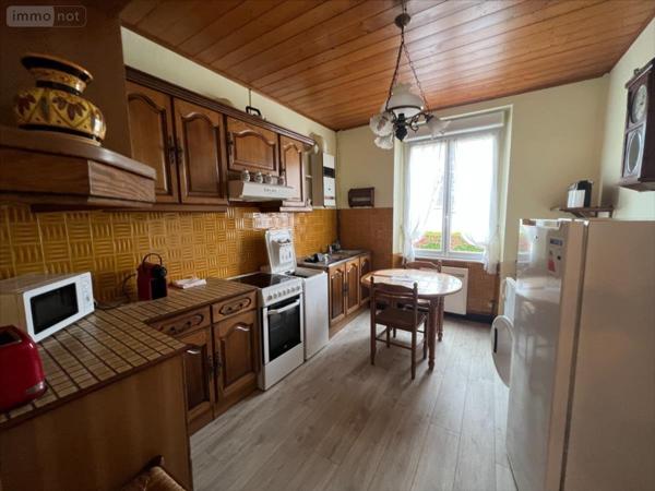 Maison à vendre à Pont-de-Buis-lès-Quimerch dans le Finistère (29590), ref : 29060-1072204