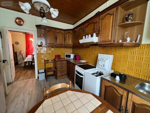 Maison à vendre à Pont-de-Buis-lès-Quimerch dans le Finistère (29590), ref : 29060-1072204