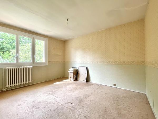 Maison familiale 3 chambres avec jardin et sous-sol complet à Hérouville-Saint-Clair