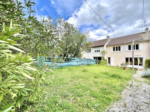 Maison familiale 3 chambres avec jardin et sous-sol complet à Hérouville-Saint-Clair