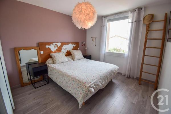 Appartement T4 à vendre  4 pièces - 95,25 m 2   JASSANS RIOTTIER  - 01