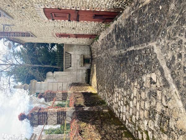 Magnifique Château datant du 18ème siècle.