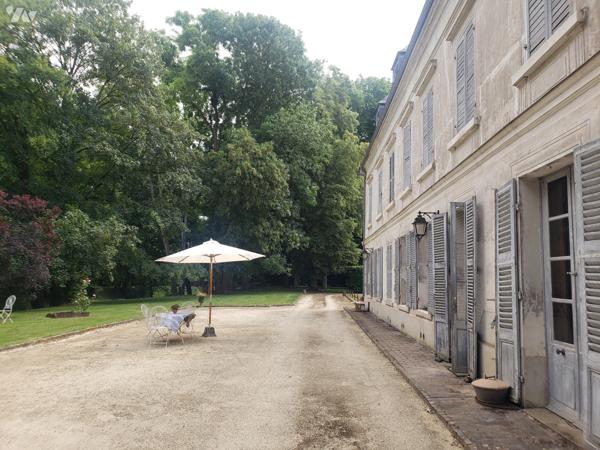 Magnifique Château datant du 18ème siècle.