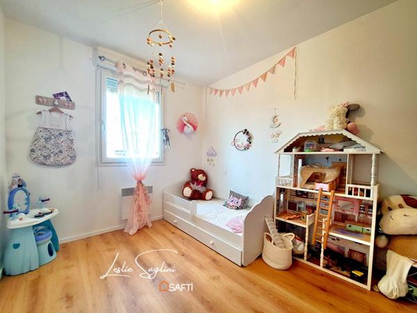 Grande maison fonctionnelle, top environnement