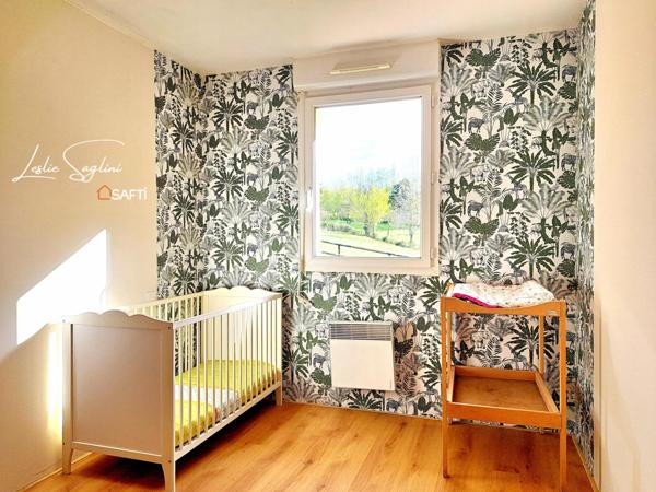 Grande maison fonctionnelle, top environnement