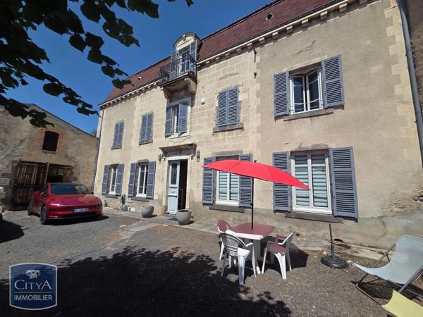 Maison à louer 5 pièces 130.4m² Perrier (63500)