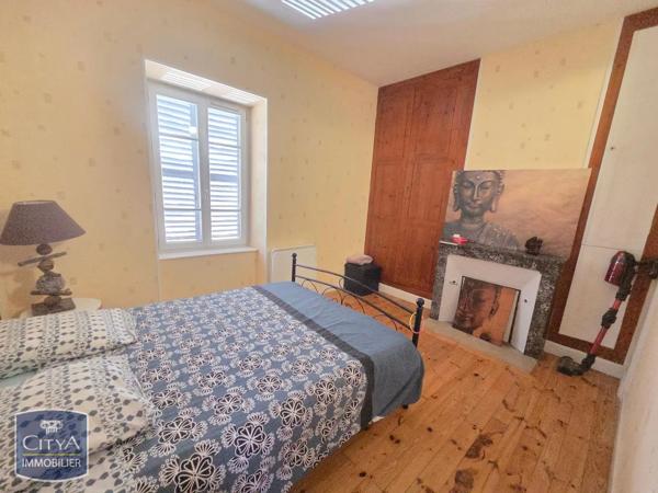 Maison à louer 5 pièces 130.4m² Perrier (63500)