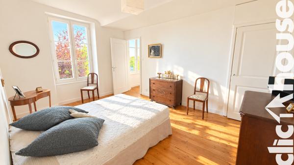 A VENDRE UNIQUEMENT CHEZ CLIC HOUSE - BAYEUX - QUARTIER JARDIN DES PLANTES - MAISON 1850 - 5 CHAMBRES