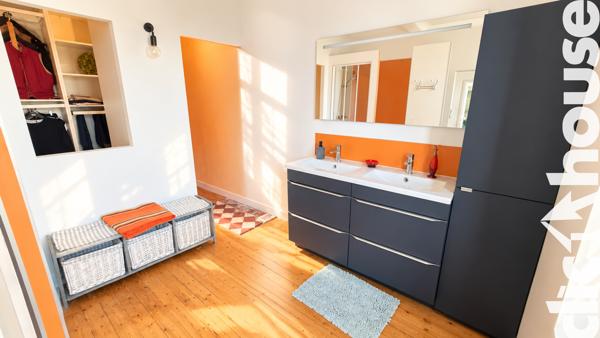 A VENDRE UNIQUEMENT CHEZ CLIC HOUSE - BAYEUX - QUARTIER JARDIN DES PLANTES - MAISON 1850 - 5 CHAMBRES