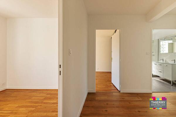 Appartement 4 pièces                                        - 44000 Nantes - Rond-point de Rennes Réf : 130967