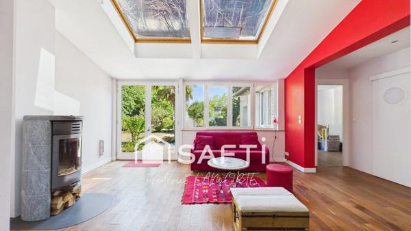 Maison familiale avec T2 indépendant !
