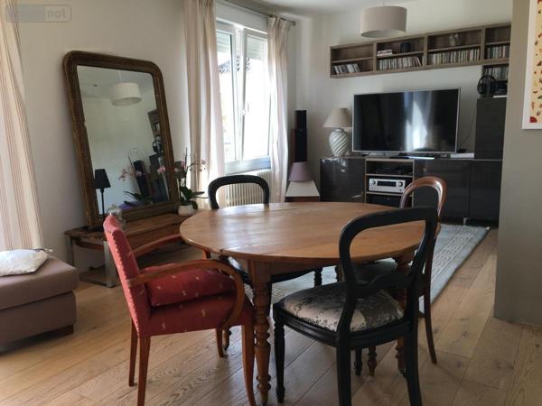 Maison à vendre à Sablé-sur-Sarthe dans la Sarthe (72300), ref : 72068-2044