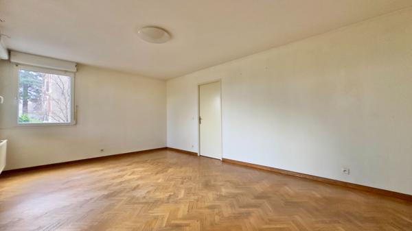 APPARTEMENT 3 PIÈCES ? 61 M² ? VIRY-CHÂTILLON FACE AU LAC - GARE RER À 10 MIN