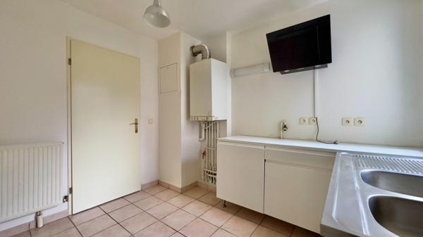 APPARTEMENT 3 PIÈCES ? 61 M² ? VIRY-CHÂTILLON FACE AU LAC - GARE RER À 10 MIN