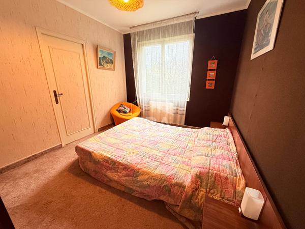 Maison Saint BERTHEVIN 8 pièce(s) 170 m2