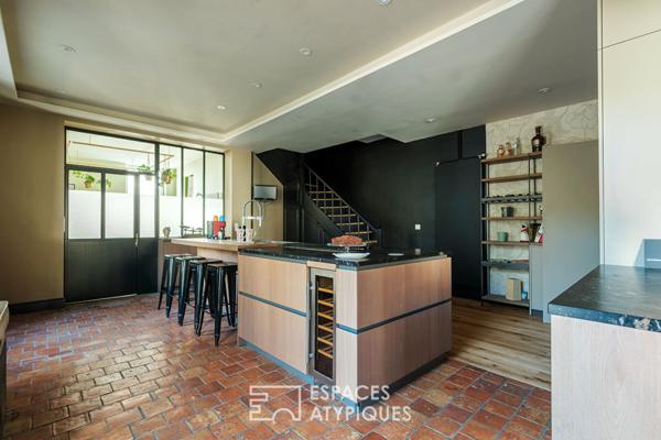 Maison en pierre avec sa rénovation contemporaine, en hyper-centre