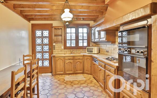 Maison à vendre    8 pièces • 199,83 m2 Gournay-en-Bray