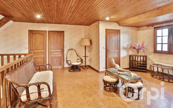 Maison à vendre    8 pièces • 199,83 m2 Gournay-en-Bray