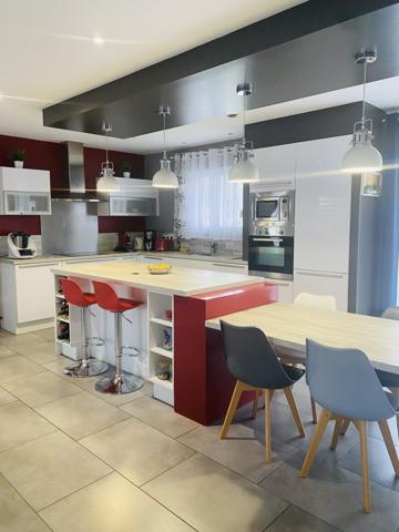 Maison 9 pièces - 233 m² Bien prestige