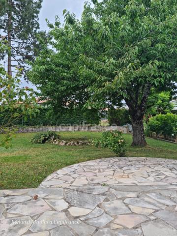 MAISON A VENDRE 4 PIECES, BRESSOLS 82710