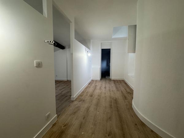 A louer, dans le coeur historique de Périgueux, bel Appartement T2 entièrement restauré