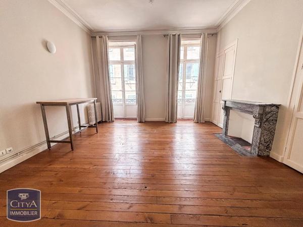 Appartement à louer 2 pièces 55.8m² Carcassonne (11000)