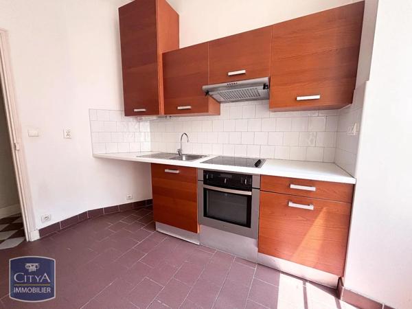 Appartement à louer 2 pièces 55.8m² Carcassonne (11000)