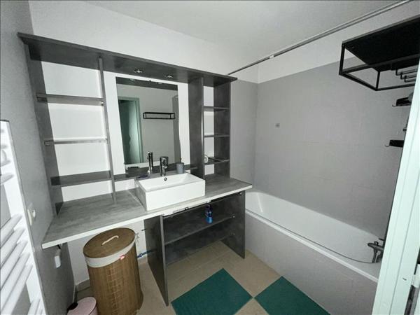 Appartement à louer |  BLAYE |  3 pièces | 57 m²