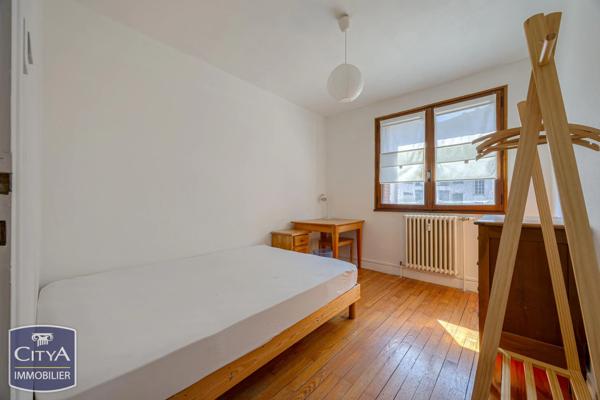 Appartement à vendre 4 pièces 70m² Chambéry (73000)