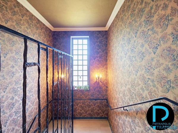 Maison sur sous-sol 3 chambres, avec garage annexe