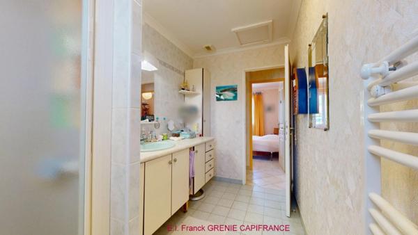 Maison à vendre 4 pièces GAREOULT (83)