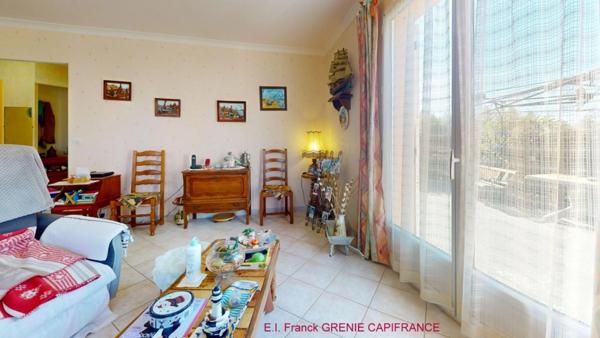 Maison à vendre 4 pièces GAREOULT (83)