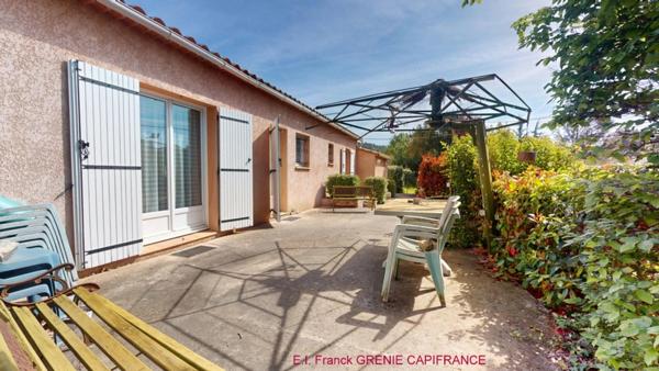 Maison à vendre 4 pièces GAREOULT (83)