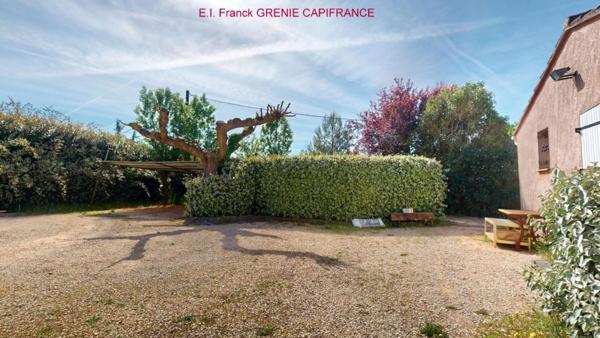 Maison à vendre 4 pièces GAREOULT (83)