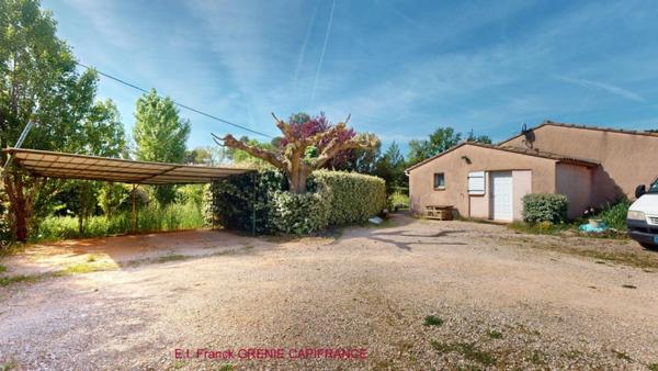 Maison à vendre 4 pièces GAREOULT (83)