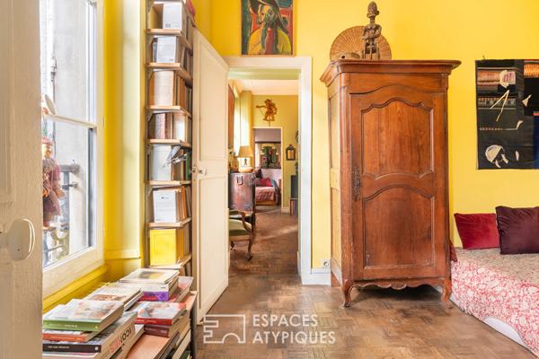 Rez-de-chaussée à réinventer sur jardin au calme d’une impasse