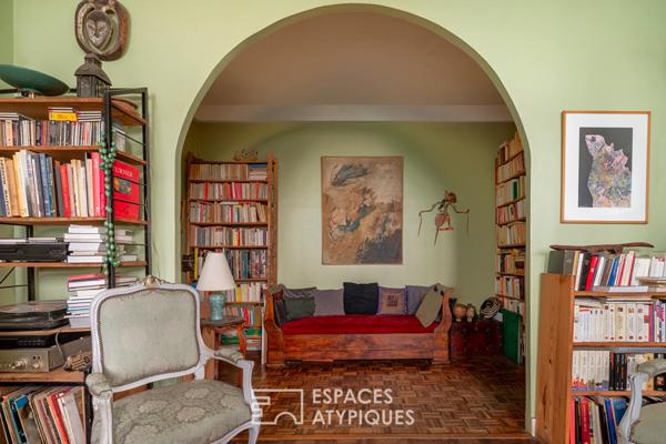 Rez-de-chaussée à réinventer sur jardin au calme d’une impasse