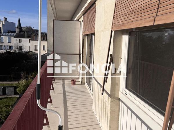 Location Appartement 4 pièces 76.13 m² - 13 RUE DE LA CLOCHE Fontainebleau 77300