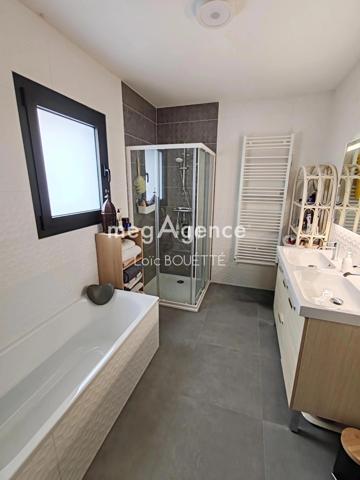 Maison à CHATEAUGIRON, 35410 - 6 pièces 135m²