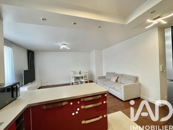 Location appartement 3 pièces 62 m² Corbeil-Essonnes