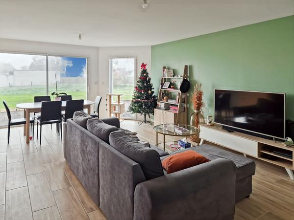 Maison récente de plain-pied 88 m² habitables + garage