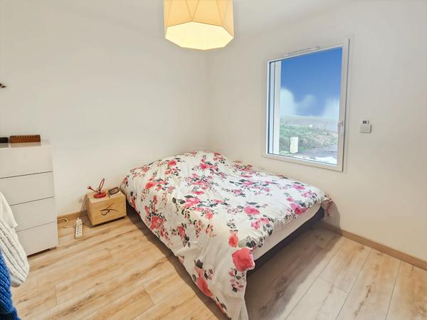 Maison récente de plain-pied 88 m² habitables + garage