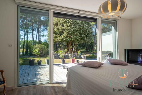 VILLA CONTEMPORAINE SUR LE GOLF DE LA PALMYRE