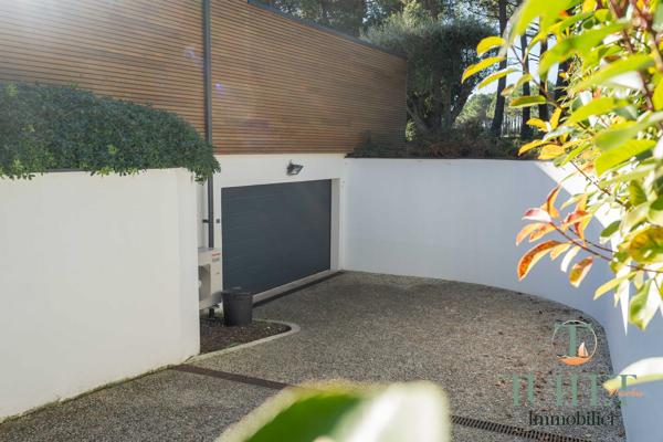 VILLA CONTEMPORAINE SUR LE GOLF DE LA PALMYRE