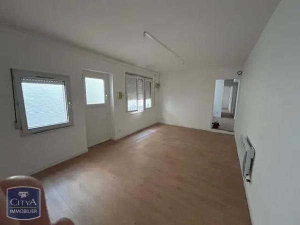 Appartement à louer 2 pièces 42.79m²