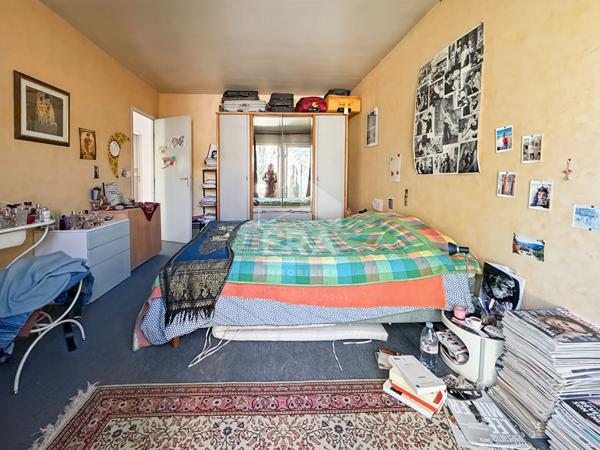 Maison familiale avec double salon, 4 chambres, patio, jardin