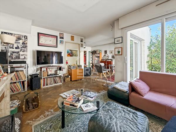 Maison familiale avec double salon, 4 chambres, patio, jardin